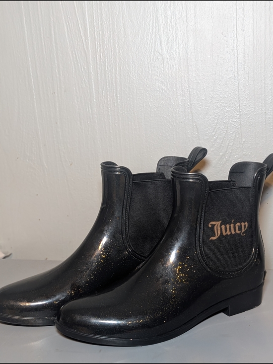 Juicy Couture Shoes - Juicy Couture Black Rain Ankle Boots with Gold Glitter
